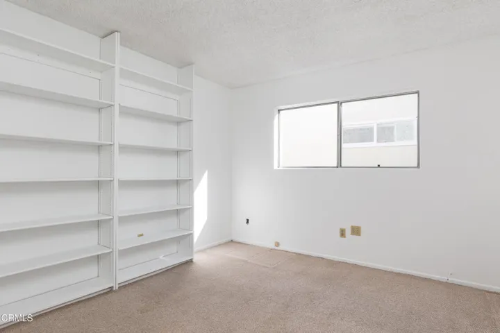 1447 Franklin St #4 018