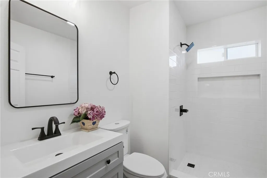 845 N 9th, Colton, California 92324 home-pic-9