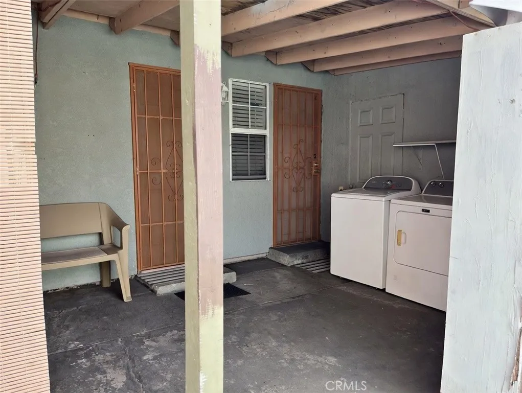 Covered Patio with washer and dryer
Photo taken 1.5 years ago