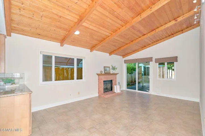 017_2665_cimmaron_avenue_-_0017_93