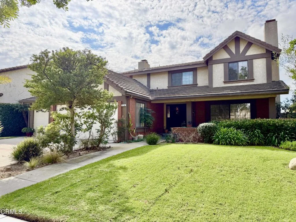 2134 Cold Stream Court, Oxnard, California 93036 home-pic-2
