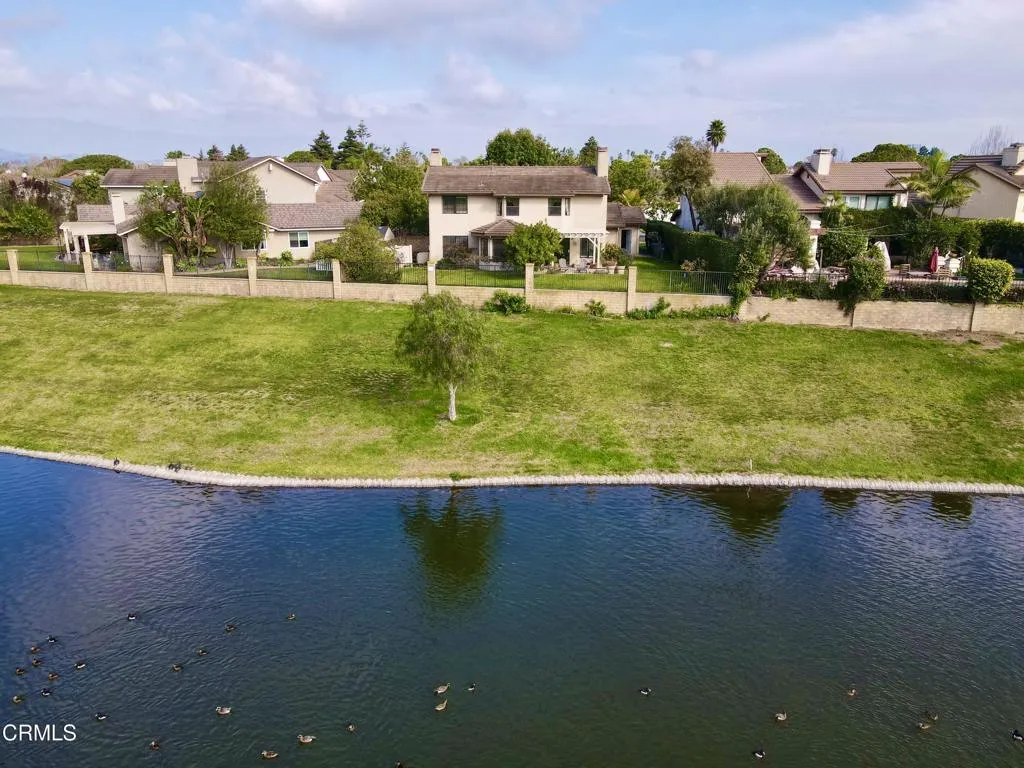 2134 Cold Stream Court, Oxnard, California 93036 home-pic-45