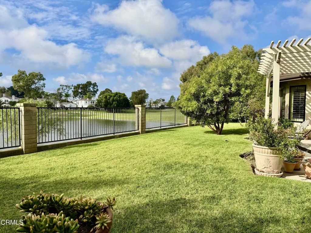 2134 Cold Stream Court, Oxnard, California 93036 home-pic-39