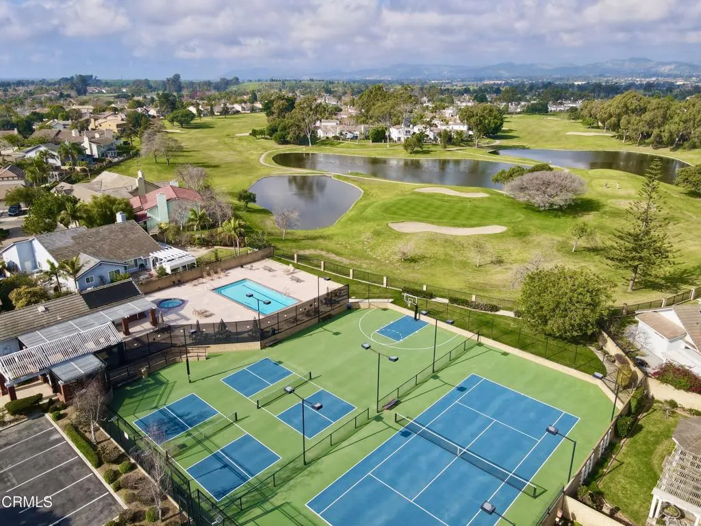 2134 Cold Stream Court, Oxnard, California 93036 home-pic-30