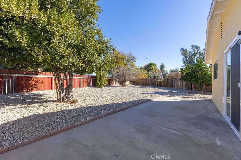 2124 San Padre, Hemet, California 92545 home-pic-15