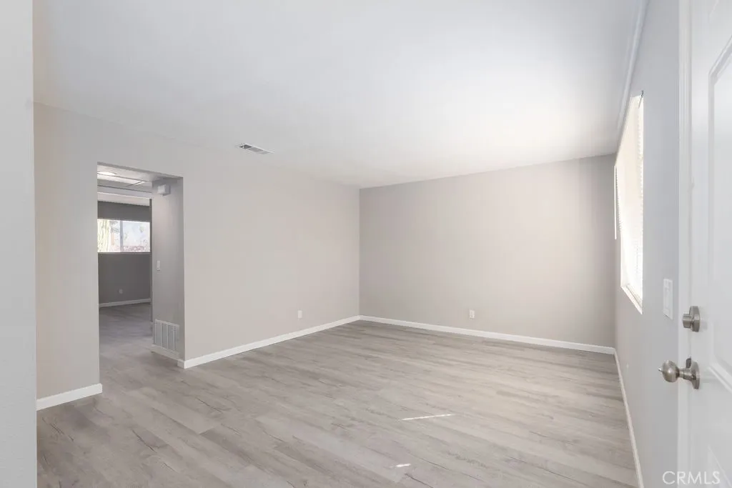 2124 San Padre, Hemet, California 92545 home-pic-7