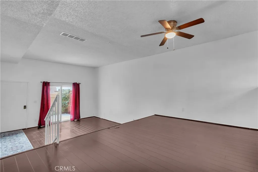 21602 Figueroa St Unit  home-pic-6