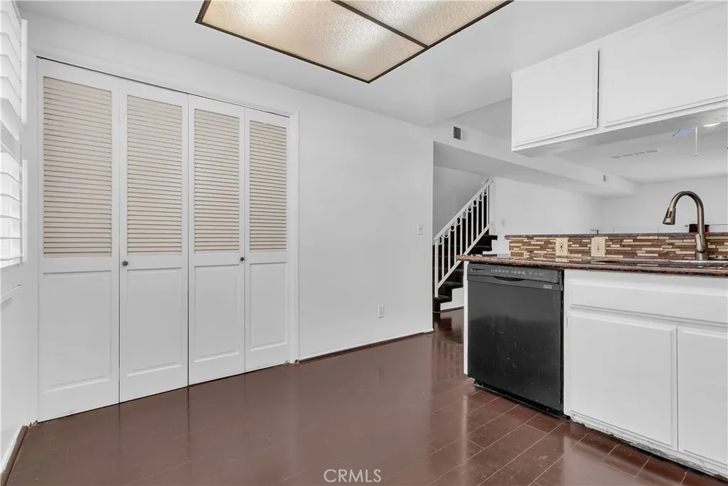 21602 Figueroa St Unit  home-pic-12