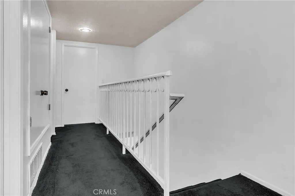 21602 Figueroa St Unit  home-pic-15