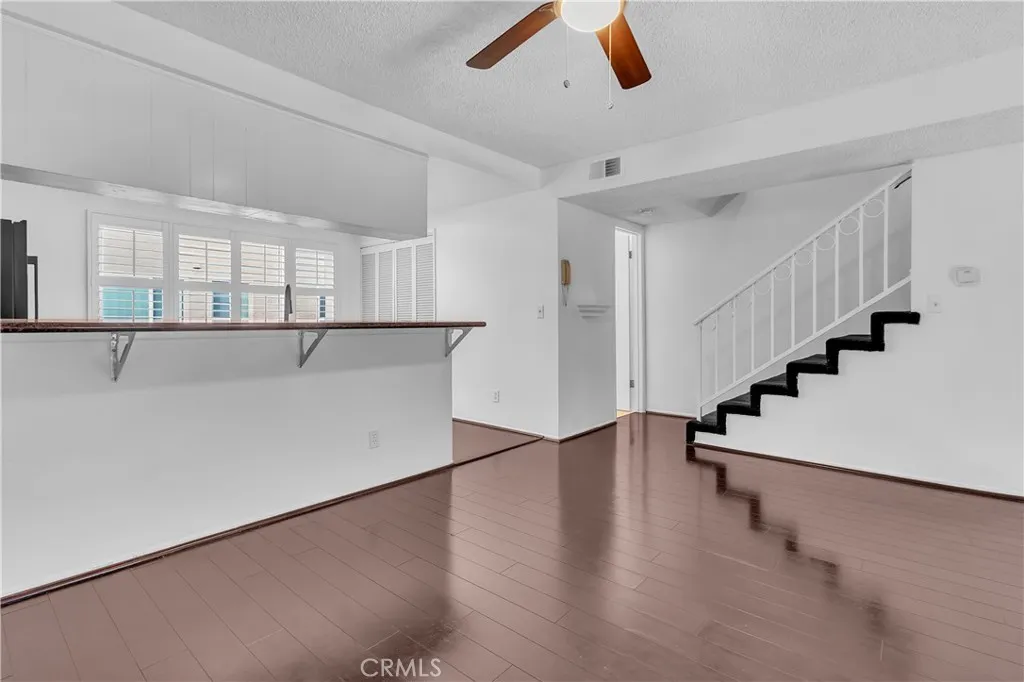 21602 Figueroa St Unit  home-pic-7