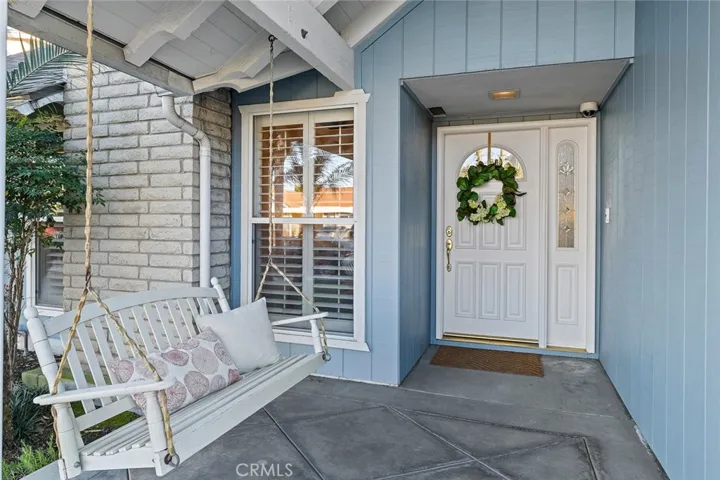 Charming porch entry