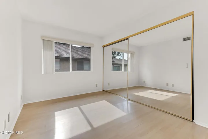 458 Serento Cir  -  HsHProd-28