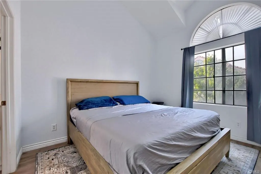 18121 Erik Court 314, Canyon Country, California 91387 home-pic-23