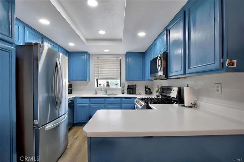 18121 Erik Court 314, Canyon Country, California 91387 home-pic-14