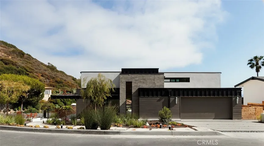 1105 Skyline Drive, Laguna Beach, California 92651