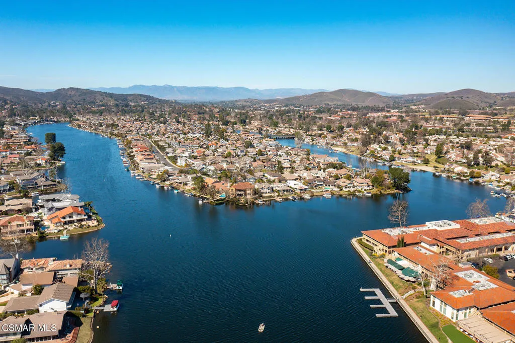 3628 Summershore Lane, Westlake Village, California 91361 home-pic-55