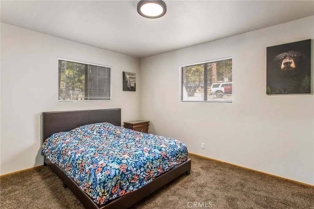 31822 Panorama Drive, Running Springs, California 92382 home-pic-15