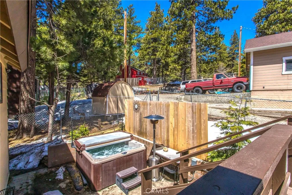 31822 Panorama Drive, Running Springs, California 92382 home-pic-24