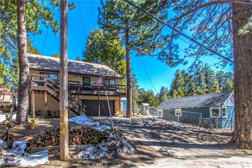 31822 Panorama Drive, Running Springs, California 92382 home-pic-37