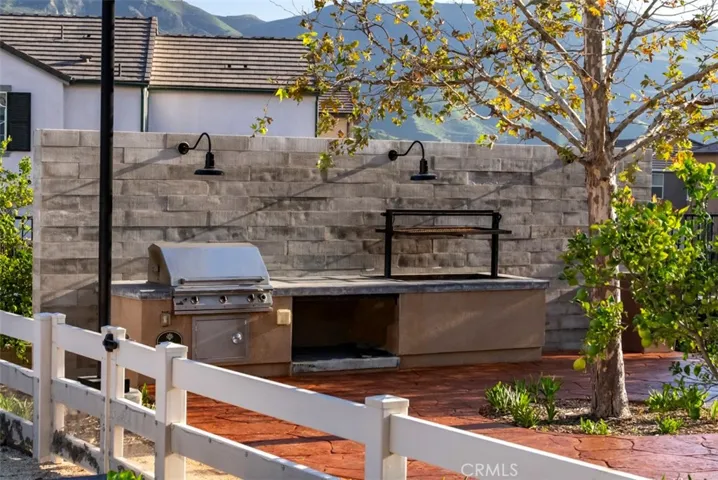 521 N Santa Paula, Santa Paula, California 93060