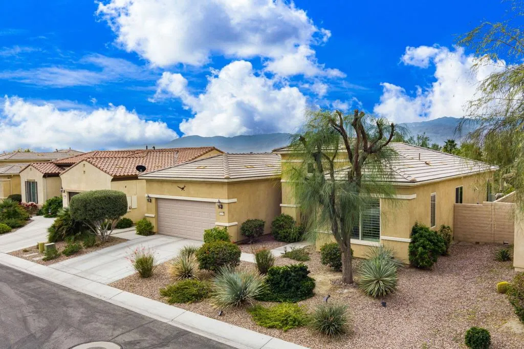 81119 Camino Lampazos, Indio, California 92203 home-pic-43
