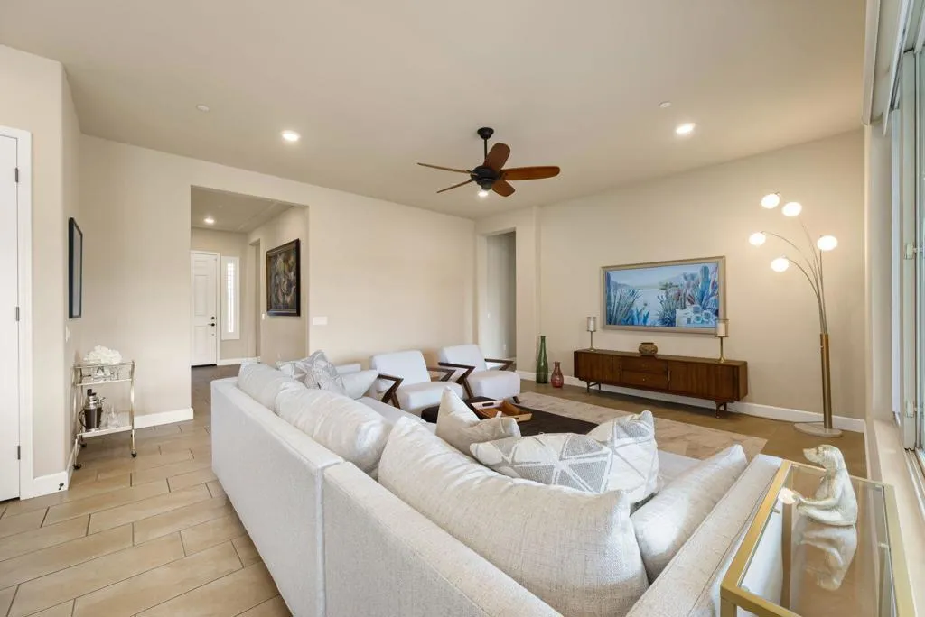 81119 Camino Lampazos, Indio, California 92203 home-pic-11