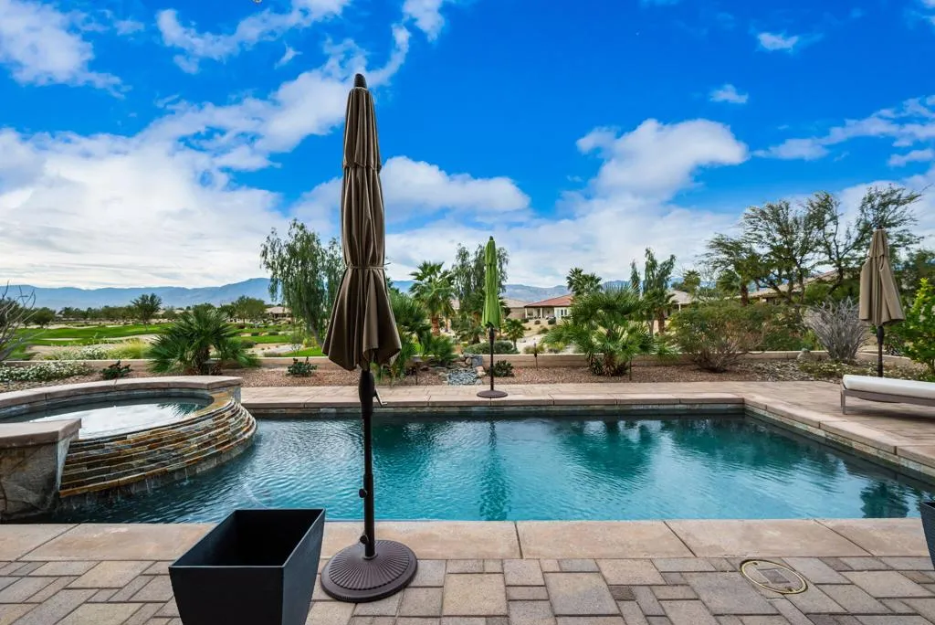 81119 Camino Lampazos, Indio, California 92203 home-pic-2