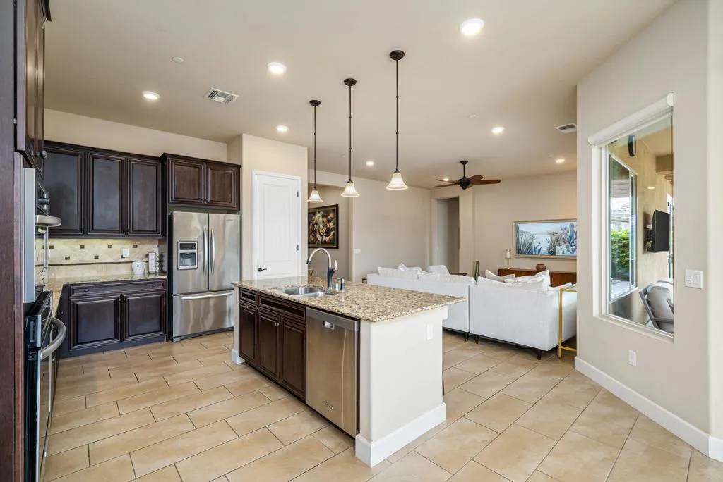 81119 Camino Lampazos, Indio, California 92203 home-pic-17