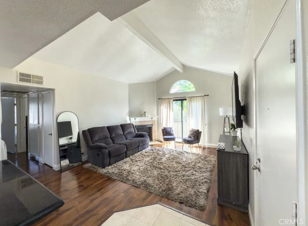 22725 Lakeway 396, Diamond Bar, California 91765 home-pic-6