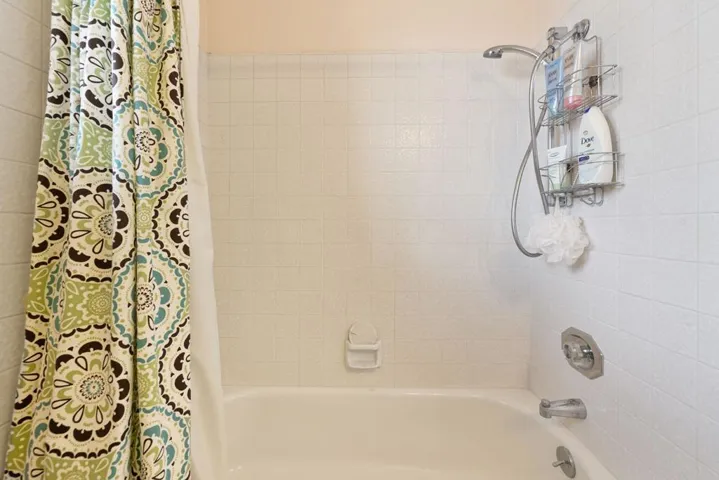 39-web-or-mls-AM4A2307