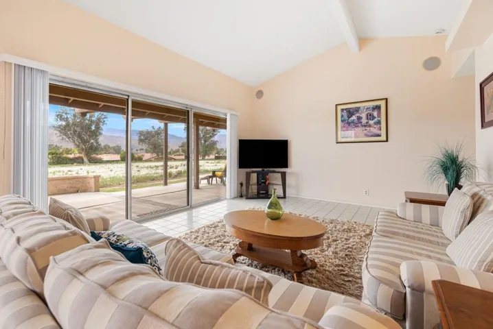 23-web-or-mls-AM4A2342