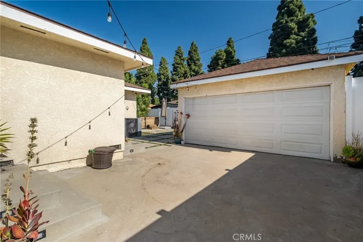 Detached 2 Car Garage With Automatic Remote.