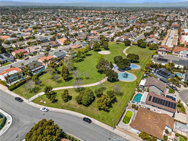 Neighborhood Seely Park