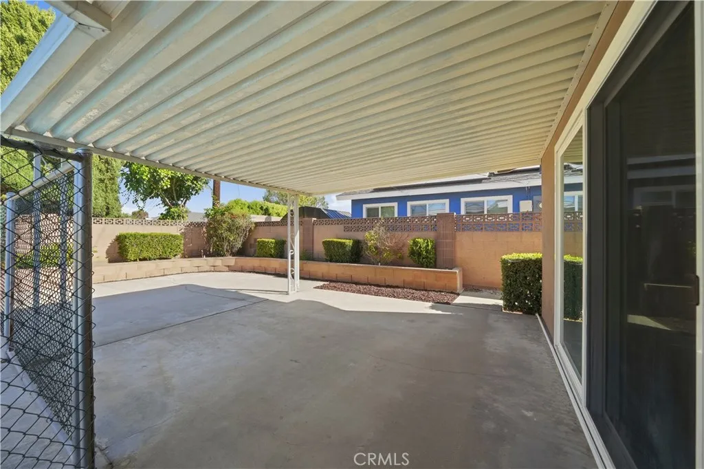 11709 Pounds Avenue, Whittier, California 90604 home-pic-34