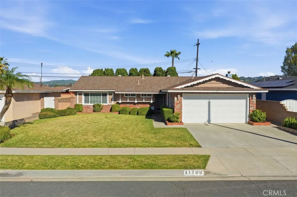 11709 Pounds Avenue, Whittier, California 90604 home-pic-2