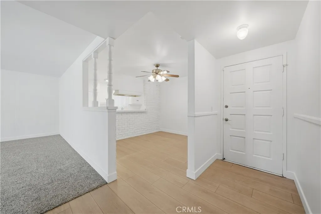 11709 Pounds Avenue, Whittier, California 90604 home-pic-14