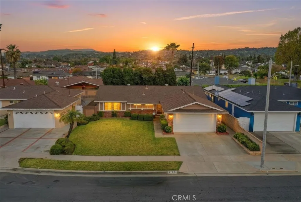 11709 Pounds Avenue, Whittier, California 90604 home-pic-3