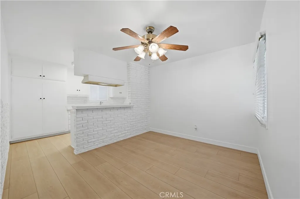 11709 Pounds Avenue, Whittier, California 90604 home-pic-12