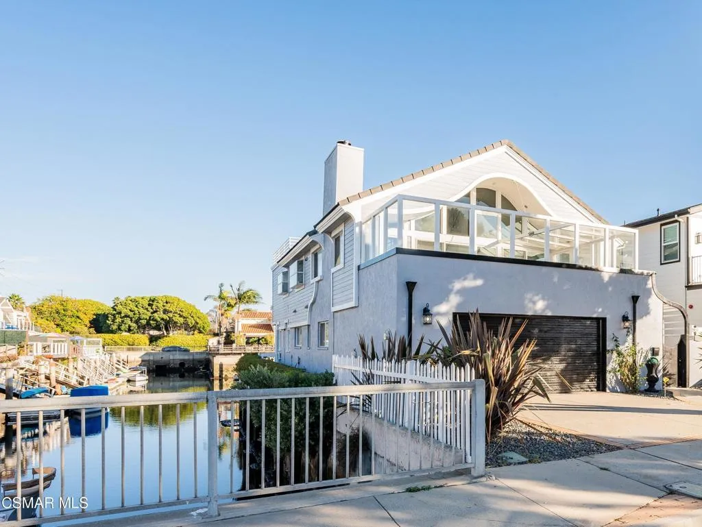 2014 Napoli Drive, Oxnard, California 93035 home-pic-5