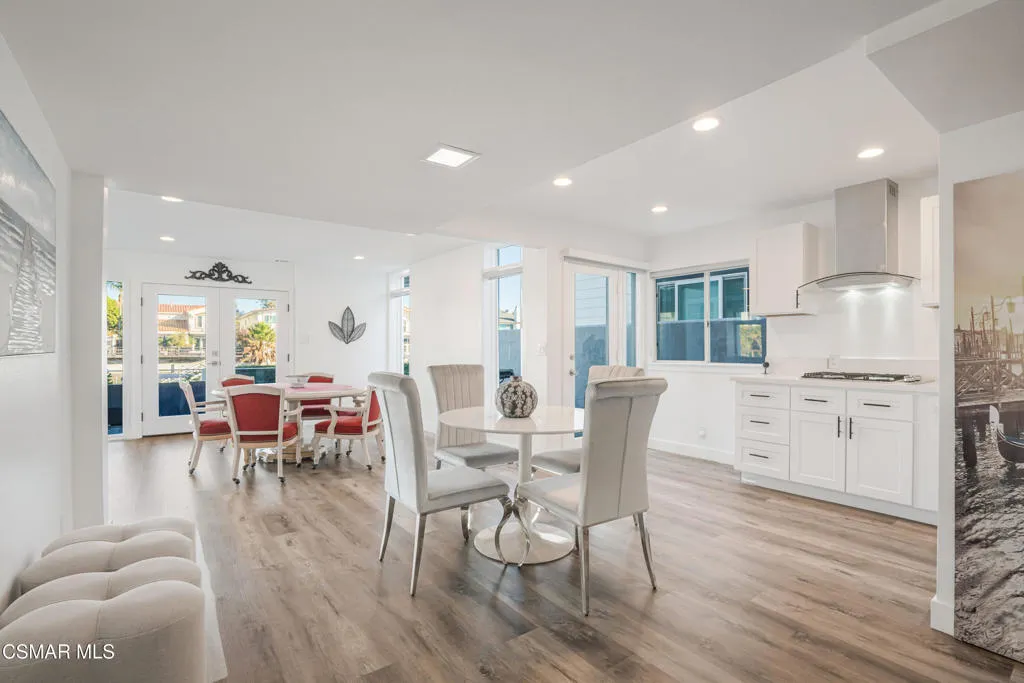 2014 Napoli Drive, Oxnard, California 93035 home-pic-34