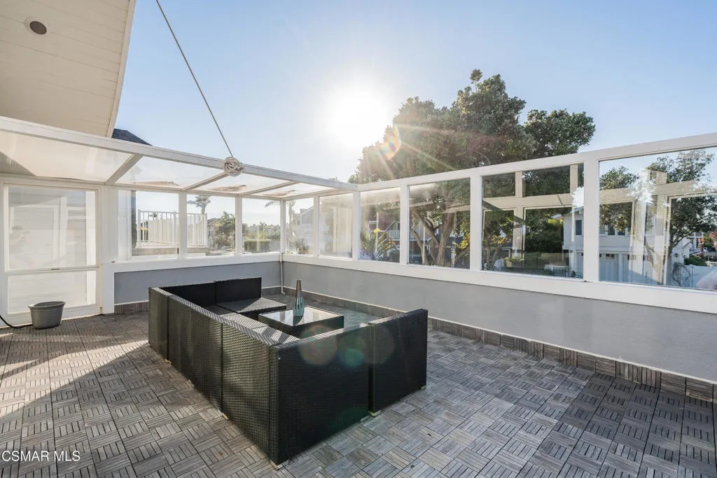 2014 Napoli Drive, Oxnard, California 93035 home-pic-13