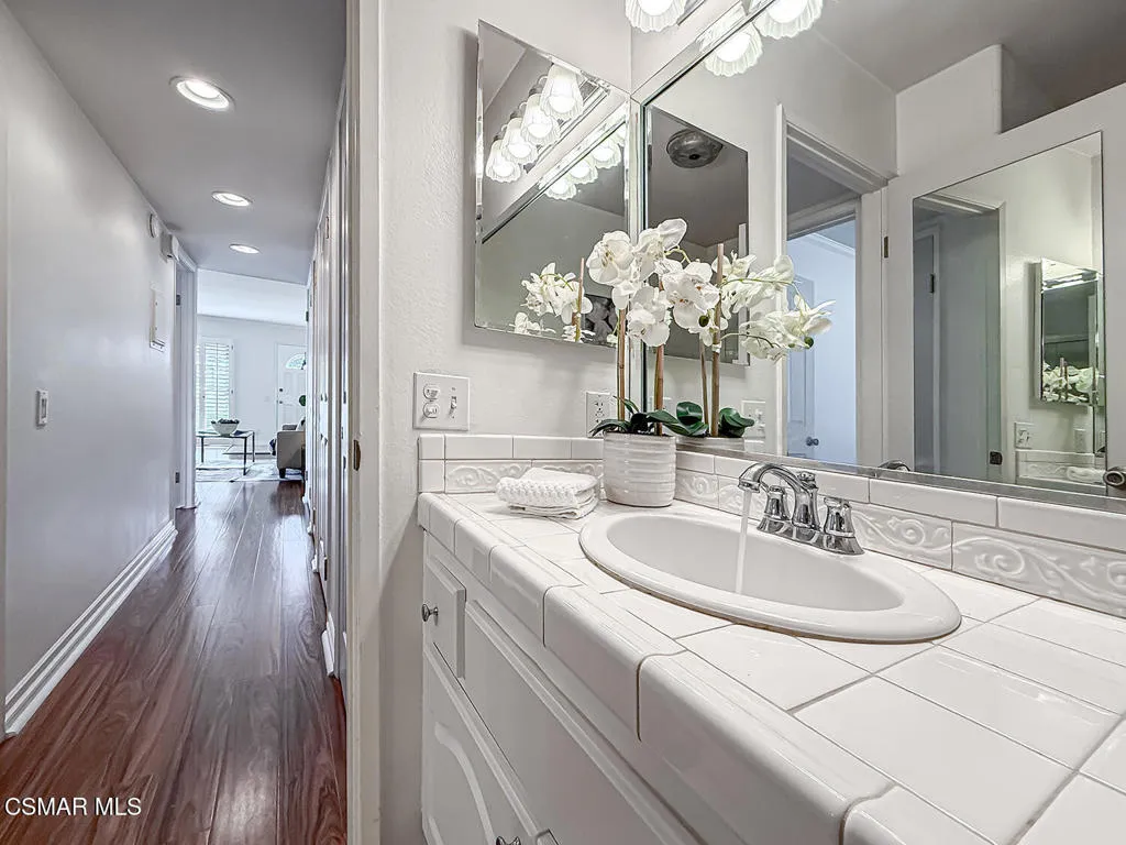 1167 Kirkford Way, Westlake Village, California 91361 home-pic-24