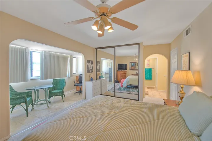 2nd Upstairs bedroom