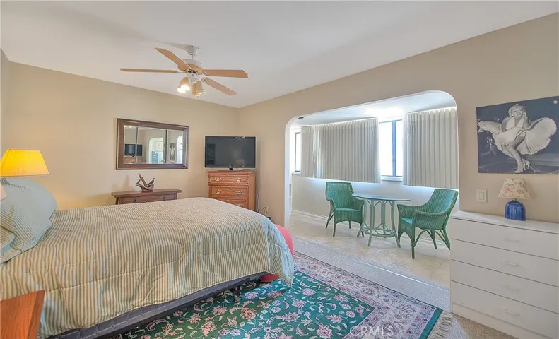 2nd Upstairs bedroom