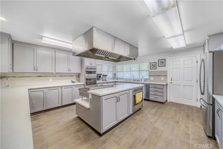 2155 Sierra, Santa Maria, California 93458