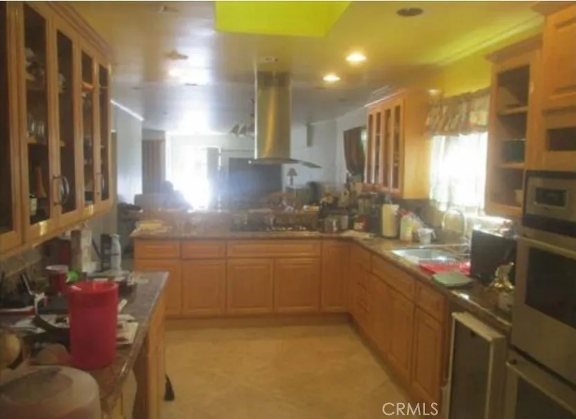 1521 S Cloverdale, Los Angeles, California 90019 home-pic-7