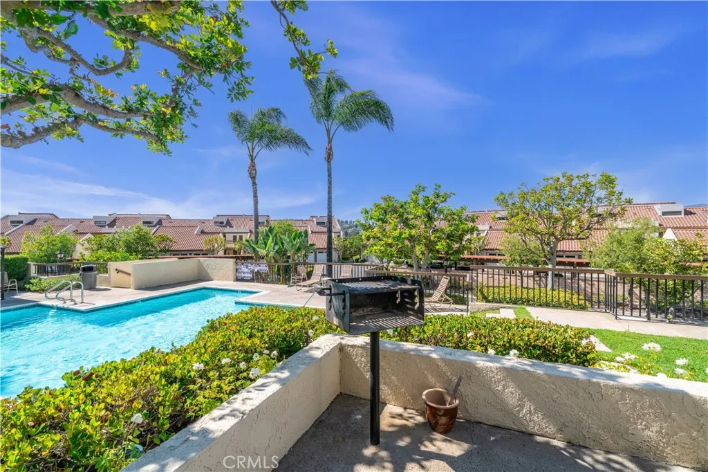 27882 Finisterra 117, Mission Viejo, California 92692 home-pic-30