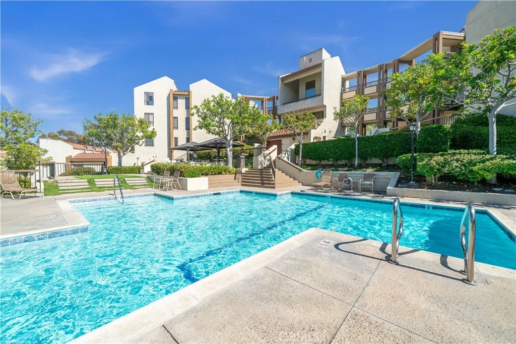 27882 Finisterra 117, Mission Viejo, California 92692 home-pic-28