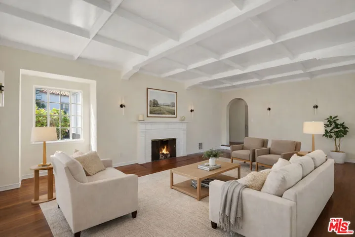 Main Level Living Room - Virtu