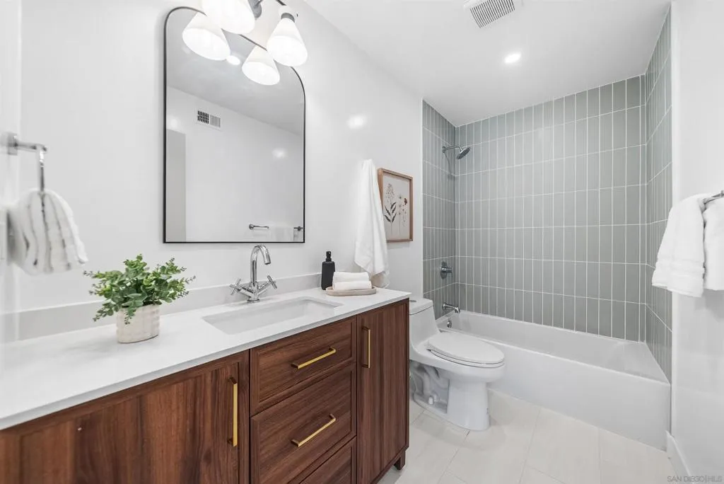 4020 Tim St, Bonita, California 91902 home-pic-26